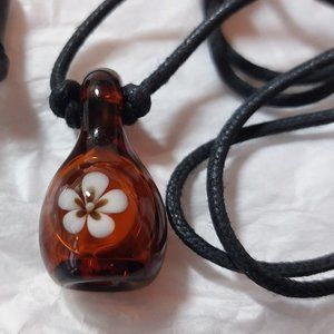 NEW Hand Blown Glass Aromatherapy Pendant Necklace w/ Adjustable Leather Cord